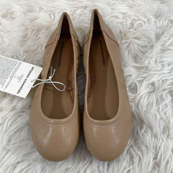 Amazon Essentials Women's Belice Ballet Flat Beige Size 7W (wide) NEW - Picture 3 of 16